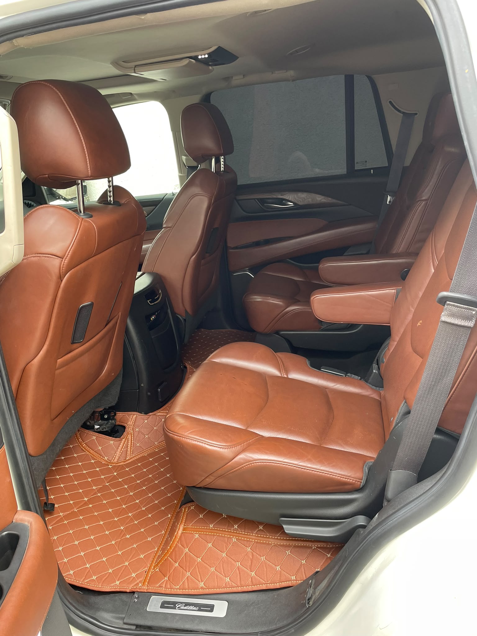 Cadillac Escalade – Bild 4